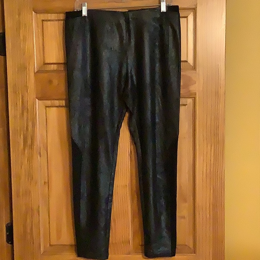 Soft Surroundings leggings